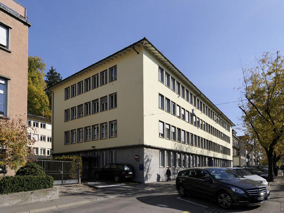 Geschäftshaus in Zürich